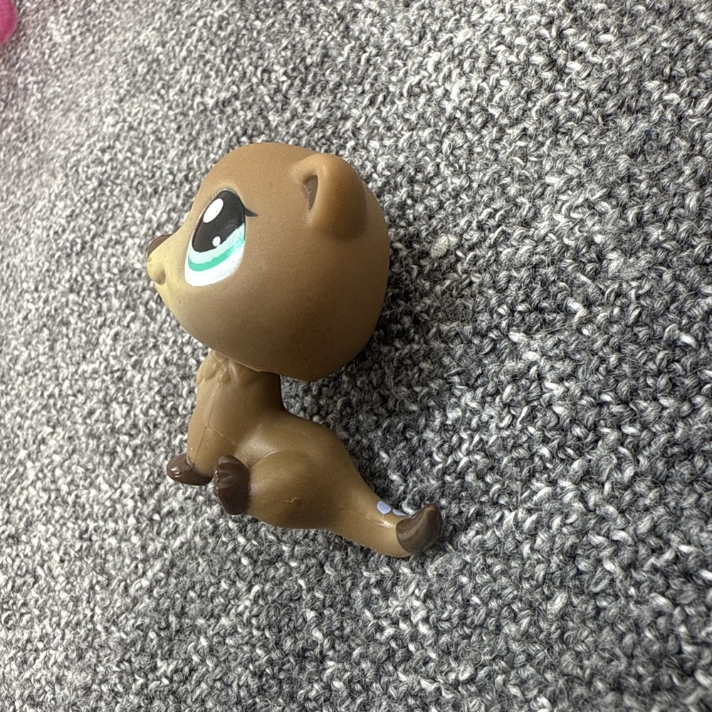 Littlest Pet Shop LPS #1609 Sea Otter Special Edition Pet RARE With Hat and Sled - Picture 5 of 15